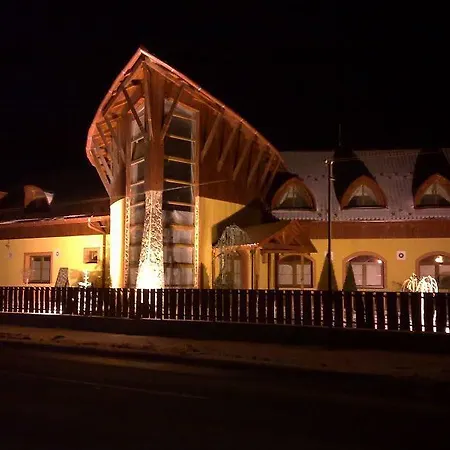 Pensjonat Familia 3*